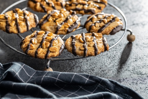 Kue Kacang Cokelat